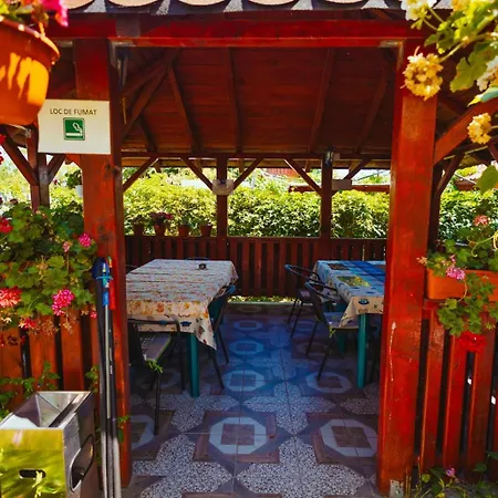 Casa Dochia بيت ضيافة *